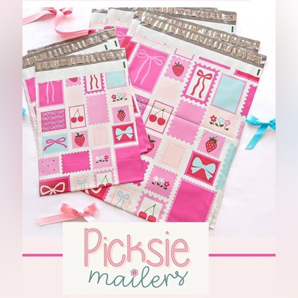 Picksie Other - Picksie Mailers Bundle! 10 2 Sizes! Make every mailing experience fun!
